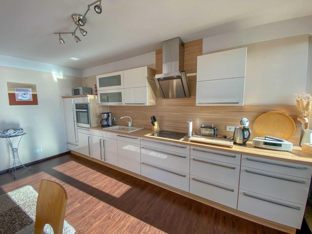 Haus Putbus In Altefaehr - Wg 3 Mit Panoramablick Apartment Ngoại thất bức ảnh